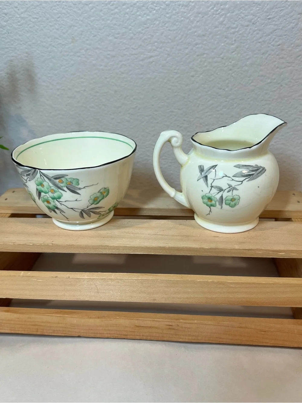Foley China elegant cream